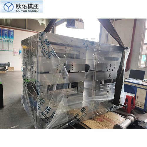 双色模